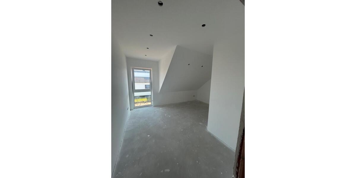 Doppelhaushälfte Peine Südstadt - 4 Zimmer, 135 m&sup2;, 1.850&euro; | Angebot:25628522