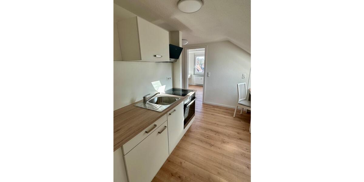 Dachgeschoßwohnung Hildesheim Himmelsthür - 1 Zimmer, 25 m&sup2;, 300&euro; | Angebot:25925793