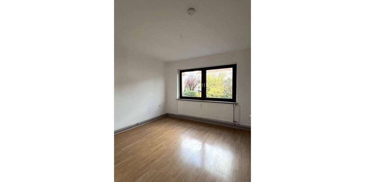 Etagenwohnung Hildesheim Marienburger Höhe - 3 Zimmer, 70 m&sup2;, 770&euro; | Angebot:25835200