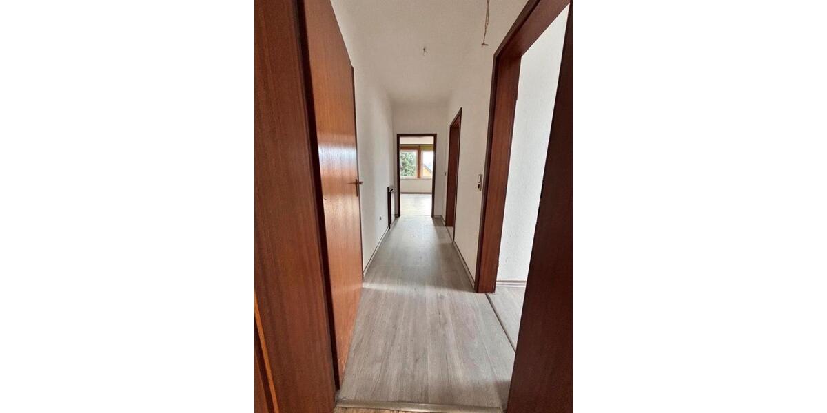 Etagenwohnung Coppenbrügge - 2 Zimmer, 76 m&sup2;, 700&euro; | Angebot:25165141