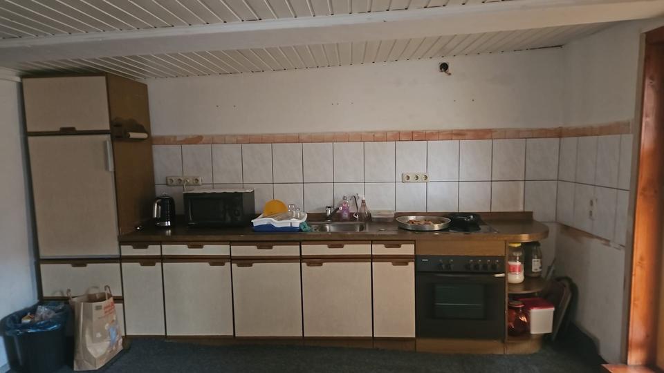 Etagenwohnung Alfeld (Leine) - 3 Zimmer, 100 m&sup2;, 1.000&euro; | Angebot:25590490