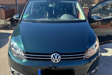 VW Touran 226.400 km 9.300 &euro; Elze 31008