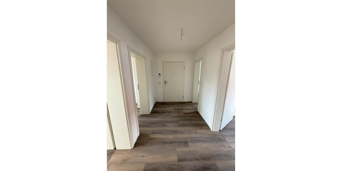 Dachgeschoßwohnung Hildesheim - 3 Zimmer, 48 m&sup2;, 930&euro; | Angebot:25963340