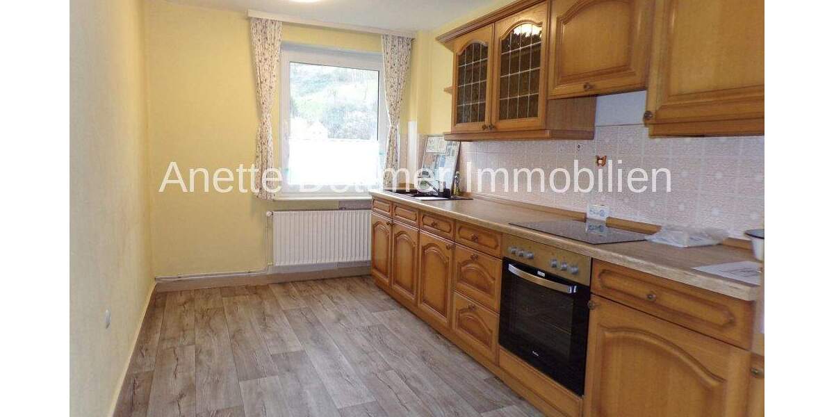 Reihenmittelhaus Freden (Leine) Freden - 8 Zimmer, 180 m&sup2;, 119.000&euro; | Angebot:25695285