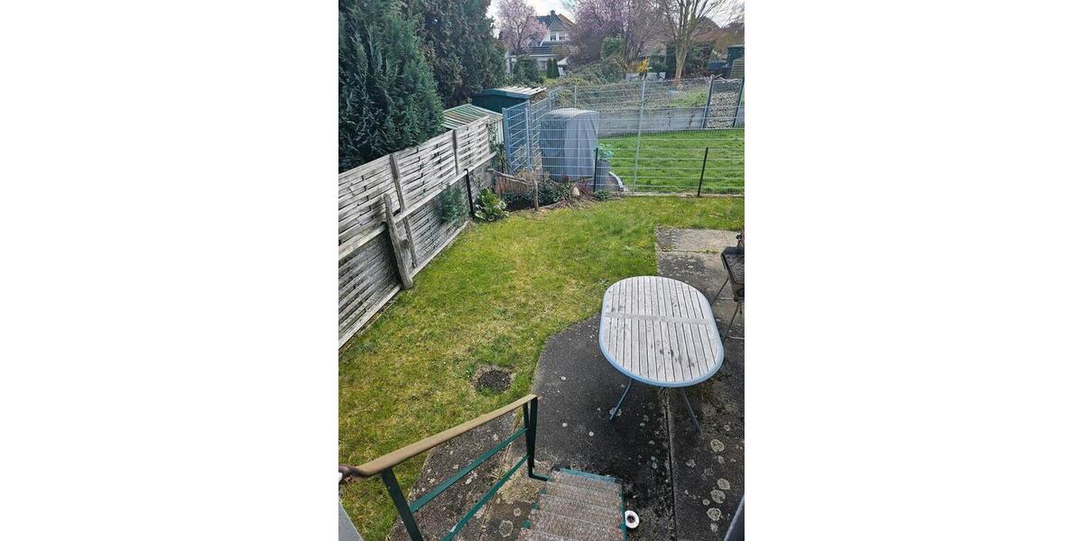 Erdgeschoßwohnung Lehrte - 3 Zimmer, 105 m&sup2;, 1.100&euro; | Angebot:25963593