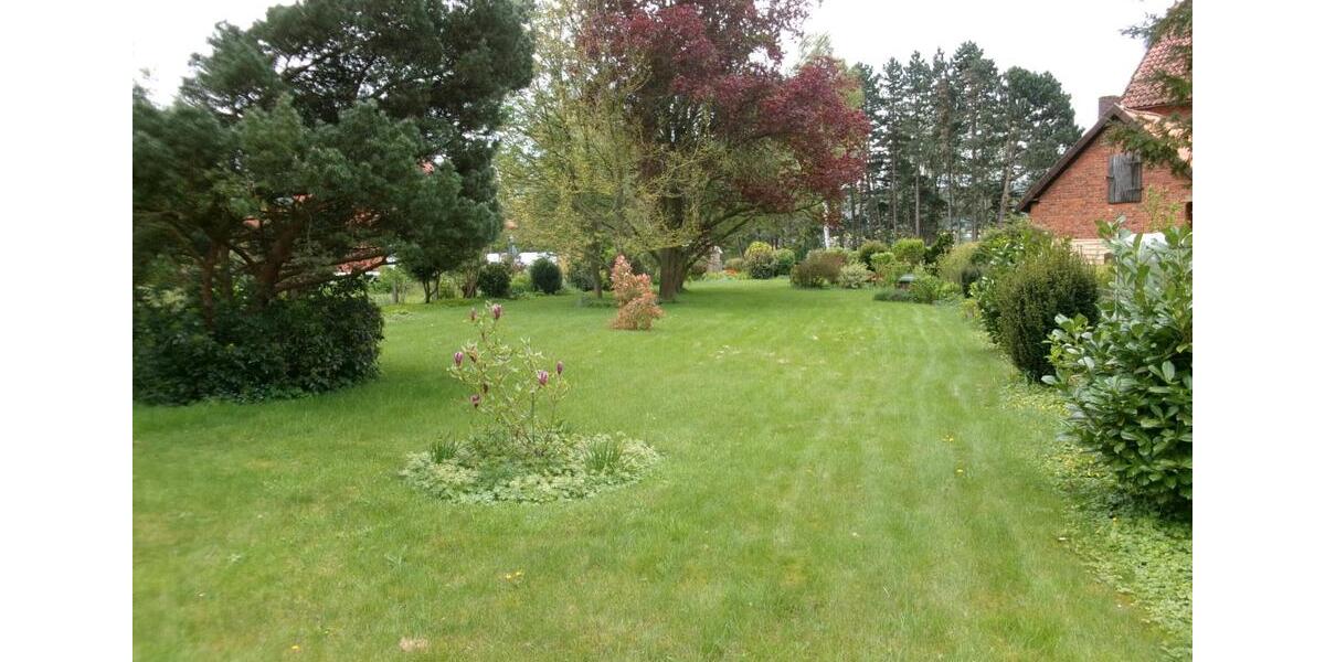 Einfamilienhaus Salzhemmendorf - 10 Zimmer, 350 m&sup2;, 430.000&euro; | Angebot:25997859