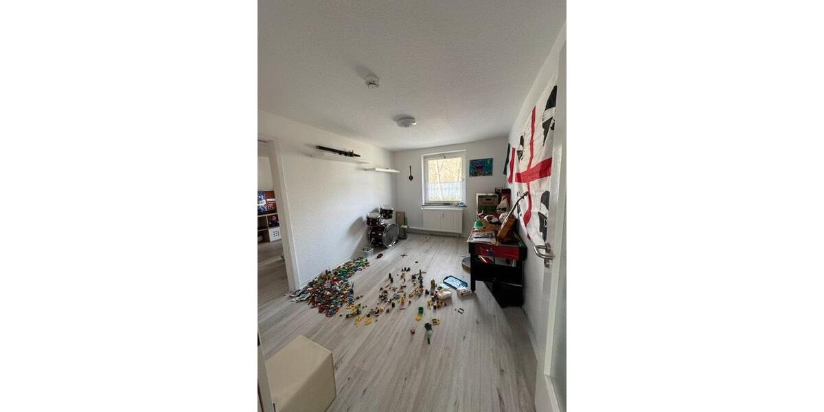 Etagenwohnung Salzgitter Ortschaft Nord - 6 Zimmer, 107 m&sup2;, 665&euro; | Angebot:26017842