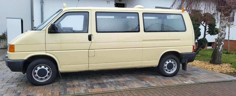 VW T4 Caravelle 63.000 km 9.500 &euro; Bockenem 31167
