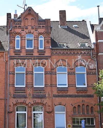 Einfamilienhaus Hildesheim Itzum-Marienburg - 14 Zimmer, 330 m&sup2;, 750.000&euro; | Angebot:25804530