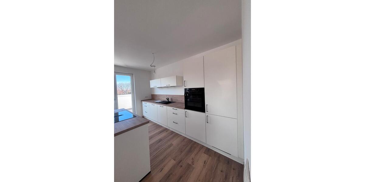 Dachgeschoßwohnung Peine Peine Kernstadt - 2 Zimmer, 79 m&sup2;, 1.195&euro; | Angebot:24812690