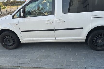 VW Caddy 218.800 km 7.300 &euro; Hannover 30629