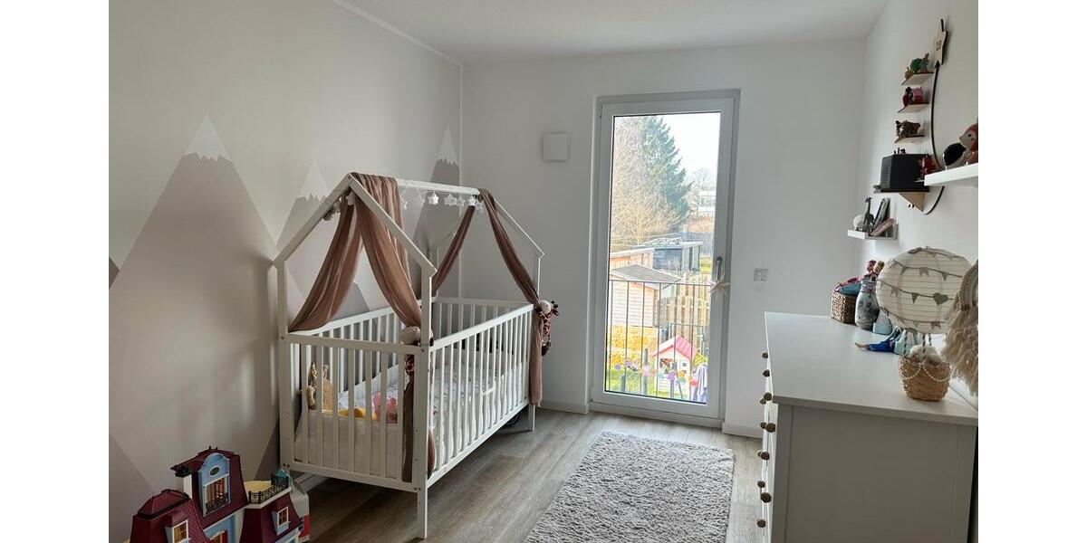 Reihenhaus Springe - 6 Zimmer, 145 m&sup2;, 1.650&euro; | Angebot:26582083