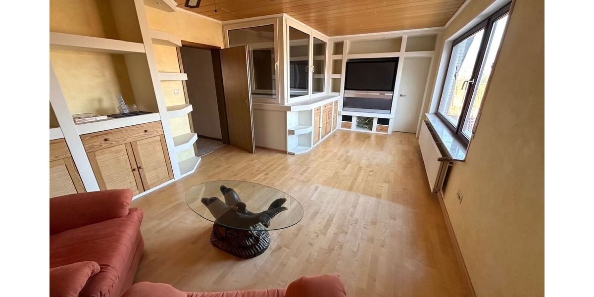 Großzügiges Wohnen mit tollem Weitblick - Einfamilienhaus Bad Salzdetfurth | Angebot:23688008