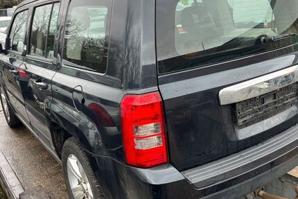 Jeep Patriot 150.000 km 3.990 &euro; Hannover 30195
