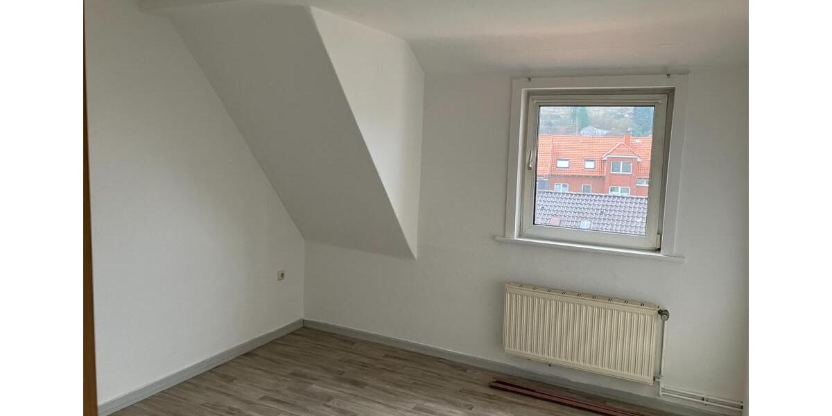 Dachgeschoßwohnung Alfeld (Leine) - 2.5 Zimmer, 45 m&sup2;, 355&euro; | Angebot:25330524