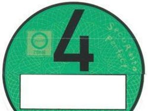 Opel Kadett E Beauty Lim. SEDAN GSD AUTOM- SERVO 74.000 km 2.800 &euro; Hannover 30179