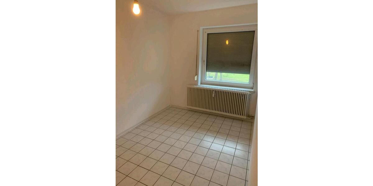 Etagenwohnung Salzgitter - 3 Zimmer, 63 m&sup2;, 750&euro; | Angebot:25409442