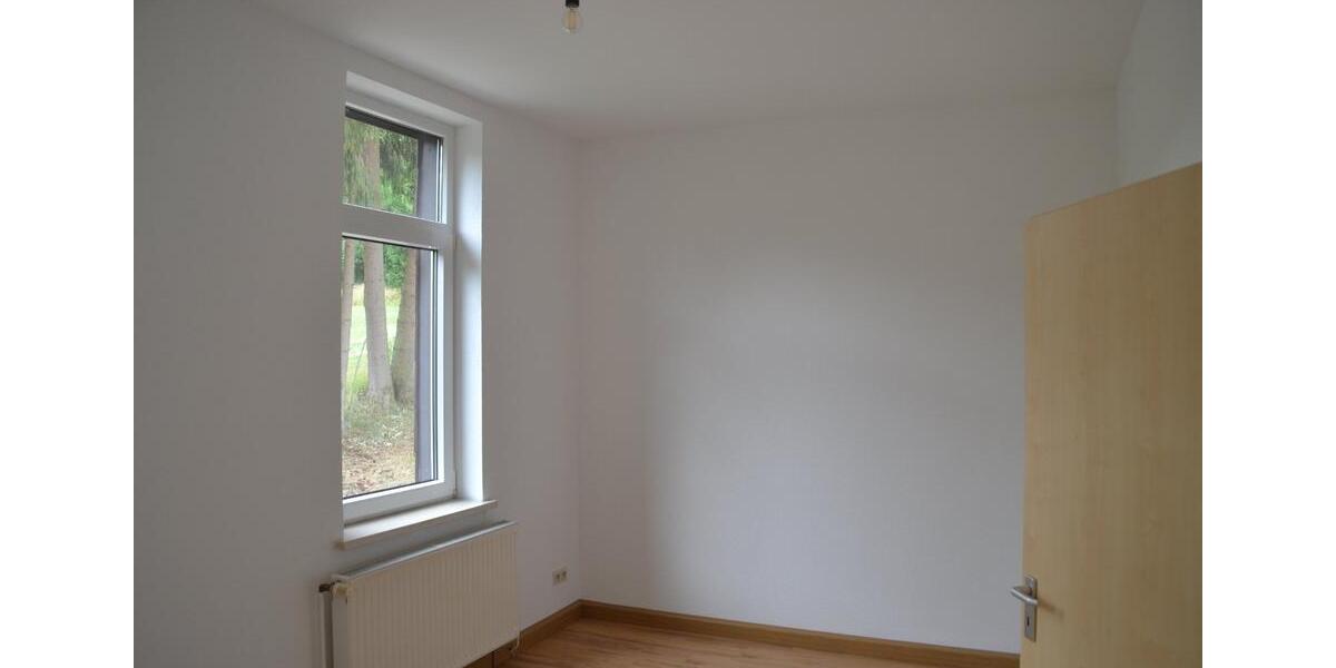 Etagenwohnung Delligsen - 3 Zimmer, 80 m&sup2;, 390&euro; | Angebot:24451083