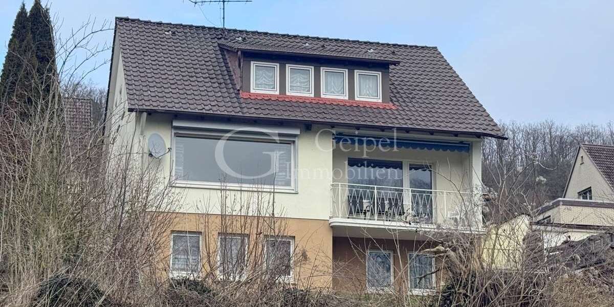 Einfamilienhaus Alfeld (Leine) - 8 Zimmer, 184 m&sup2;, 160.000&euro; | Angebot:25997061
