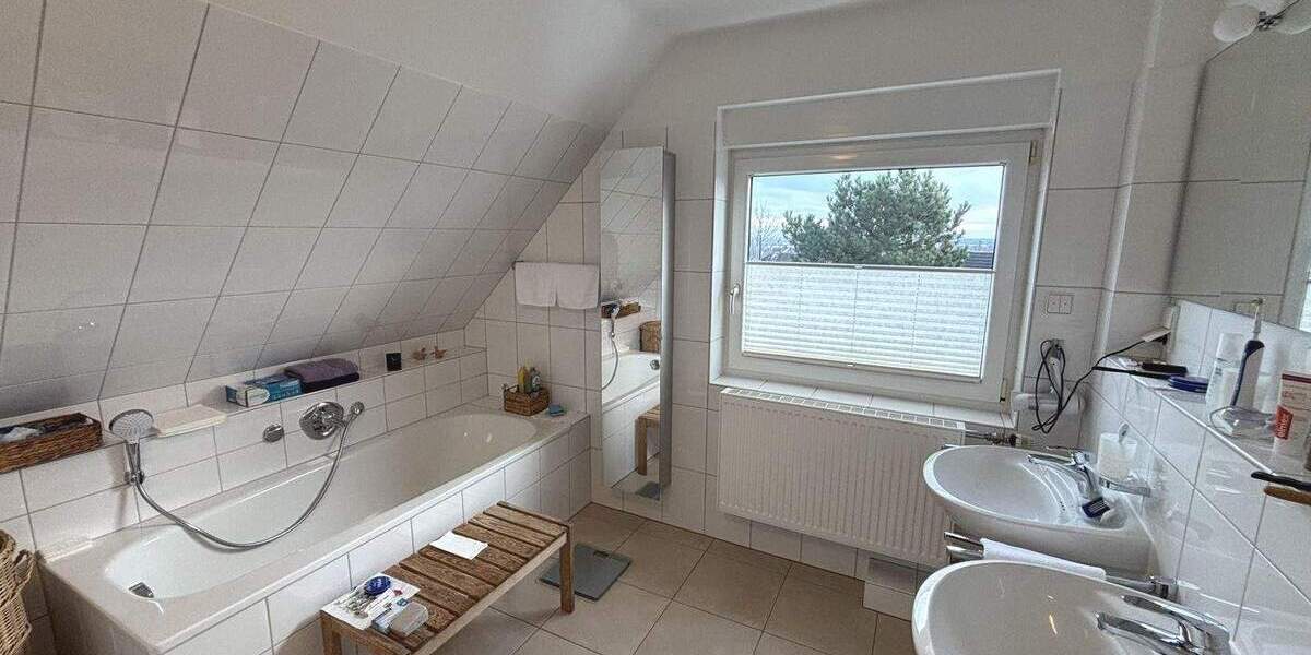 Einfamilienhaus Springe Bennigsen - 5 Zimmer, 127 m&sup2;, 415.000&euro; | Angebot:25733395