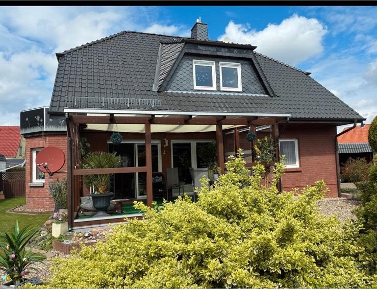 Einfamilienhaus Gronau (Leine) - 6 Zimmer, 172 m&sup2;, 460.000&euro; | Angebot:22826685