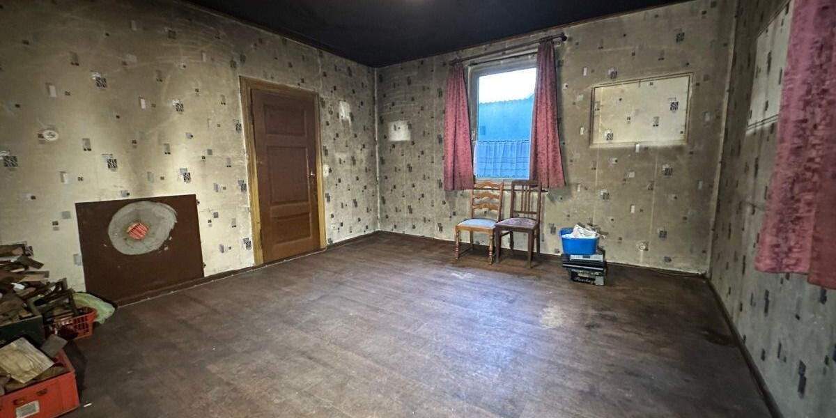 Einfamilienhaus Gronau - 6 Zimmer, 168 m&sup2;, 139.000&euro; | Angebot:25927985