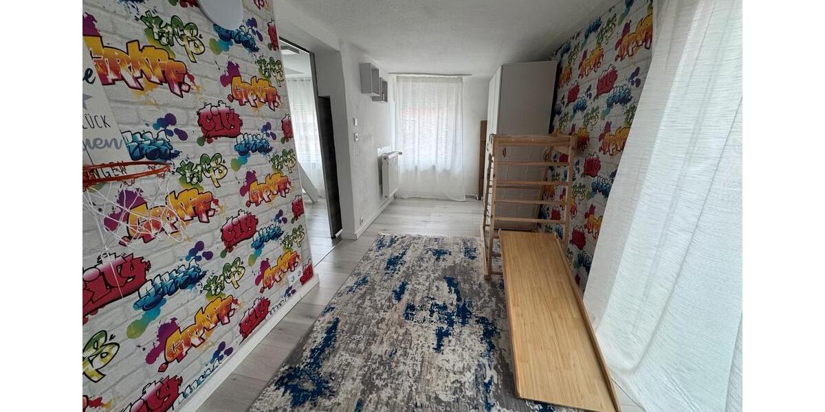 Einfamilienhaus Gronau (Leine) - 6 Zimmer, 95 m&sup2;, 145.000&euro; | Angebot:24573483