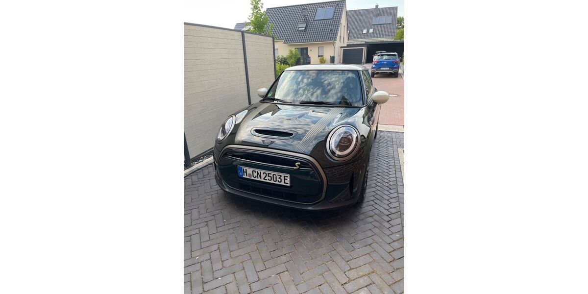 Mini Cooper SE 14.000 km 22.999 &euro; Laatzen 30880