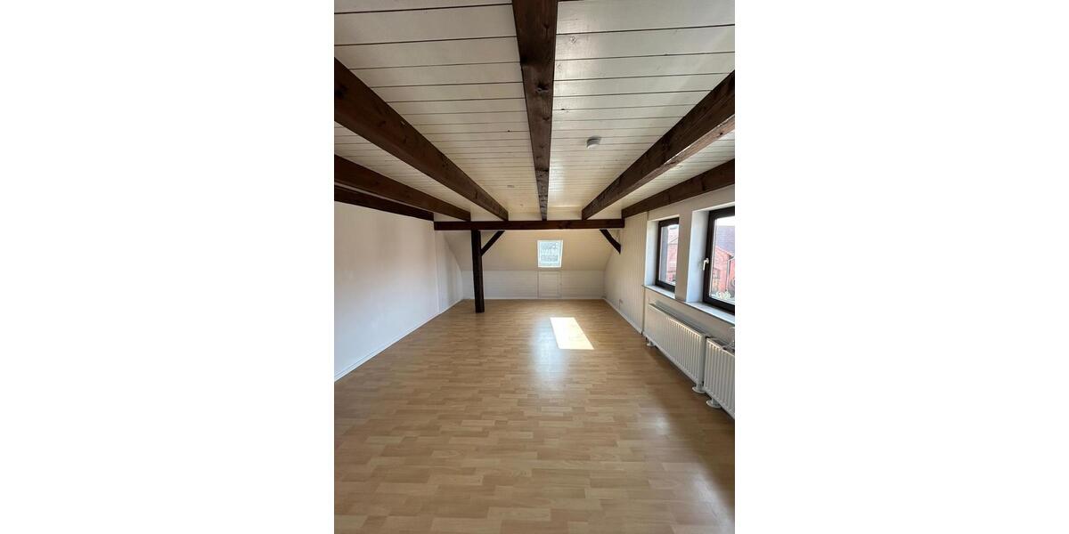 Maisonettenwohnung Algermissen - 6 Zimmer, 160 m&sup2;, 1.200&euro; | Angebot:24841248