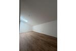 Dachgeschoßwohnung Laatzen - 2 Zimmer, 82 m&sup2;, 1.090&euro; | Angebot:26541033