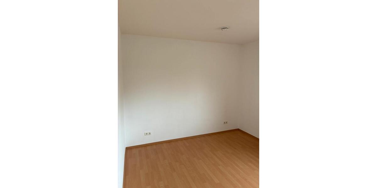 Etagenwohnung Salzgitter - 3 Zimmer, 63 m&sup2;, 377&euro; | Angebot:26670587
