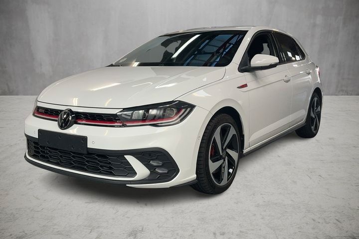 VW Polo 7.938 km 24.390 &euro; Salzgitter 38259