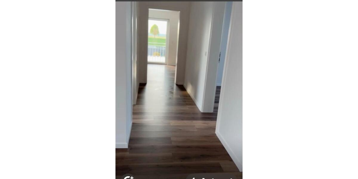 Dachgeschoßwohnung Lengede - 3 Zimmer, 110 m&sup2;, 1.250&euro; | Angebot:25981011