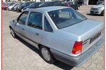 Opel Kadett E Beauty Lim. SEDAN GSD AUTOM- SERVO 74.000 km 2.800 &euro; Hannover 30179