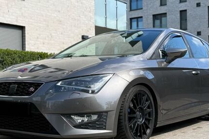 Seat Leon 220.000 km 5.999 &euro; Hannover 30179