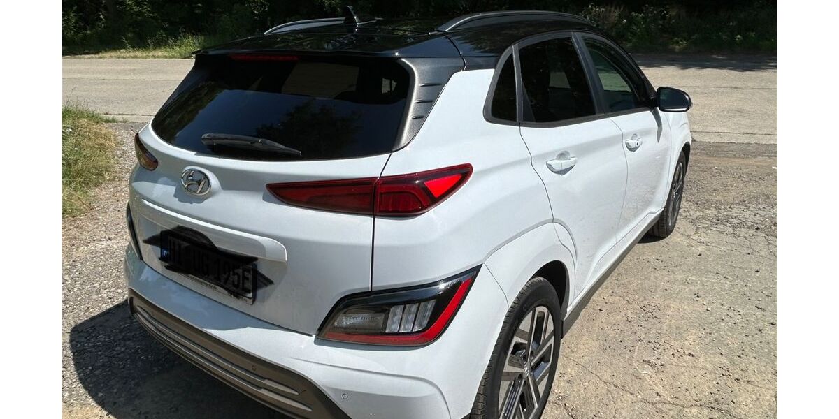 Hyundai KONA Elektro 87.000 km 23.100 &euro; Harsum 31177