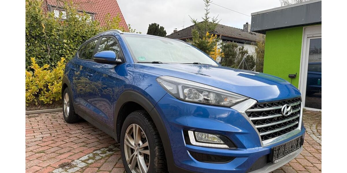 Hyundai TUCSON 193.000 km 11.999 &euro; Ronnenberg 30952