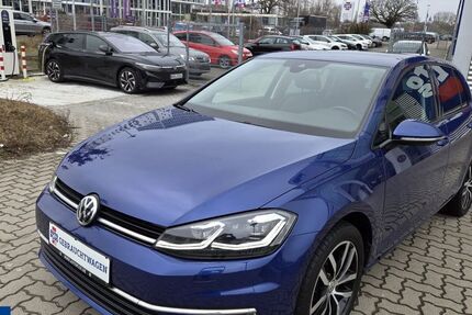 VW Golf 129.281 km 15.699 &euro; Salzgitter 38229
