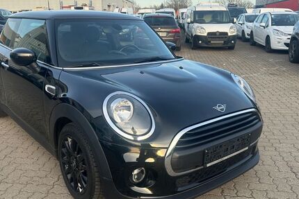 Mini ONE 246.000 km 7.490 &euro; SALZGITTER 38229