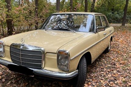 Mercedes-Benz 200 223.000 km 17.500 &euro; Hannover 30625