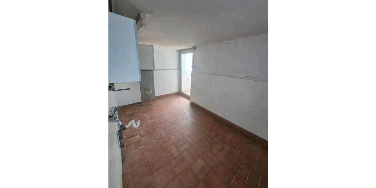 Doppelhaushälfte Salzhemmendorf - 3 Zimmer, 90 m&sup2;, 140.000&euro; | Angebot:26738562