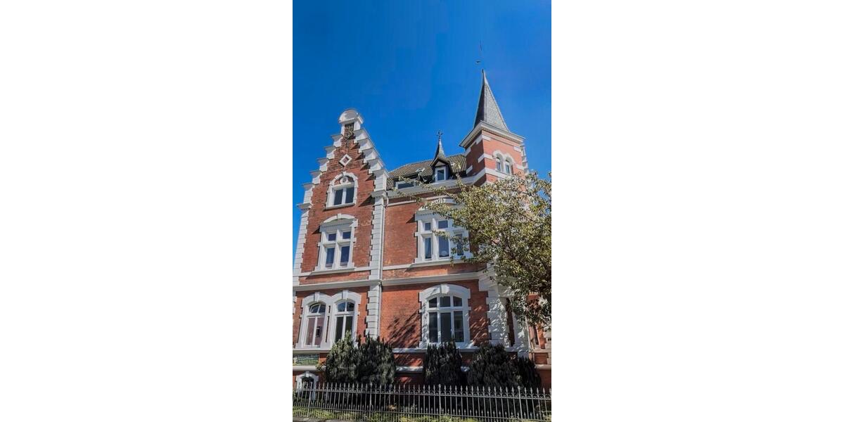 Hochparterre Hildesheim - 4 Zimmer, 165 m&sup2;, 1.995&euro; | Angebot:25793276