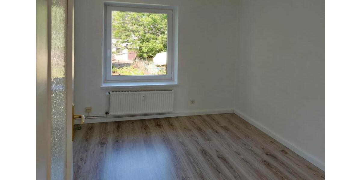 Etagenwohnung Hildesheim Bockfeld - 3 Zimmer, 44 m&sup2;, 430&euro; | Angebot:25646541