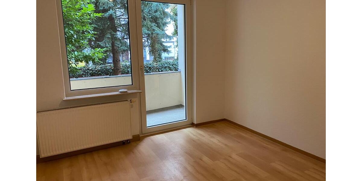 Hochparterre Hannover - 3 Zimmer, 67 m&sup2;, 830&euro; | Angebot:25921425