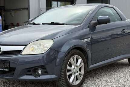 Opel Tigra 151.615 km 2.950 &euro; Hildesheim 31137