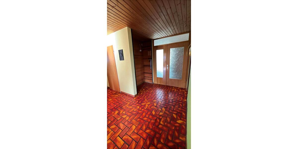 Einfamilienhaus Coppenbrügge - 6 Zimmer, 180 m&sup2;, 350.000&euro; | Angebot:23874274