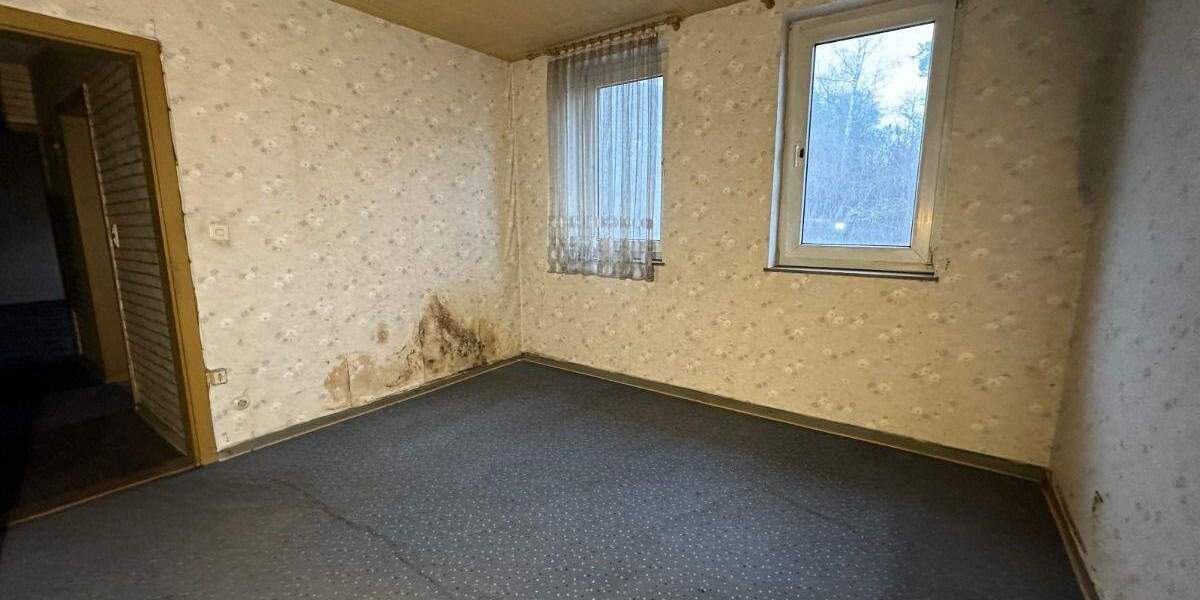 Einfamilienhaus Gronau - 6 Zimmer, 168 m&sup2;, 139.000&euro; | Angebot:25927985