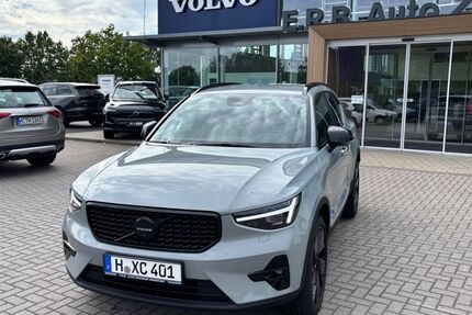 Volvo XC40 4.000 km 40.300 &euro; Hannover 30179