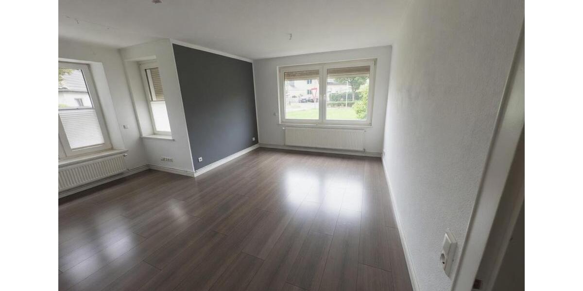 Erdgeschoßwohnung Hildesheim Himmelsthür - 4 Zimmer, 85 m&sup2;, 920&euro; | Angebot:26561485