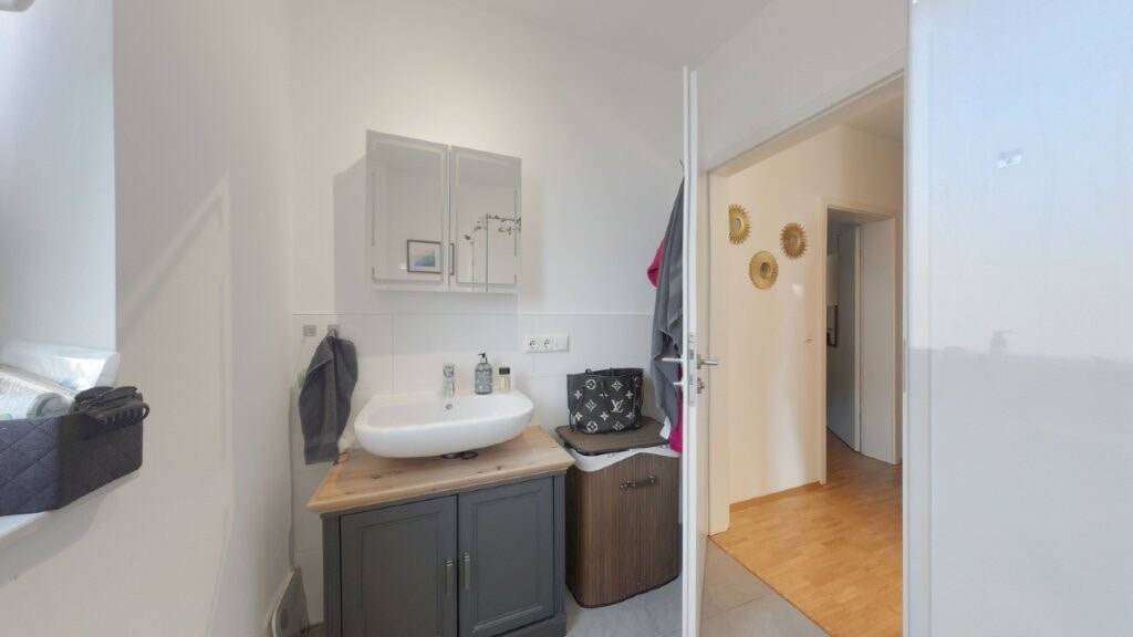 Etagenwohnung Lehrte - 3 Zimmer, 96 m&sup2;, 289.000&euro; | Angebot:25940215